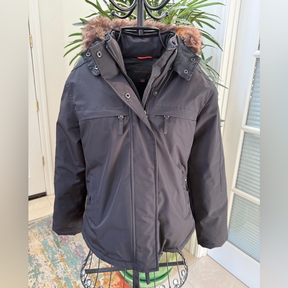 Banana Republic Black Parka Jacket with Faux Fur Hood. - Picture 8 of 11
